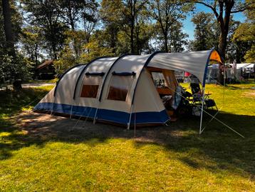 Bungalow tent 5 a 6 personen beschikbaar voor biedingen