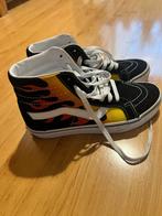 Vans met vlammen maat 36, Kleding | Dames, Verzenden, Zwart, Sneakers of Gympen, Zo goed als nieuw