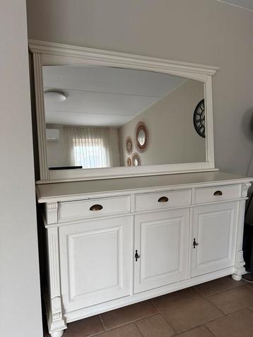 Dressoir met spiegel - Landelijke Stijl beschikbaar voor biedingen