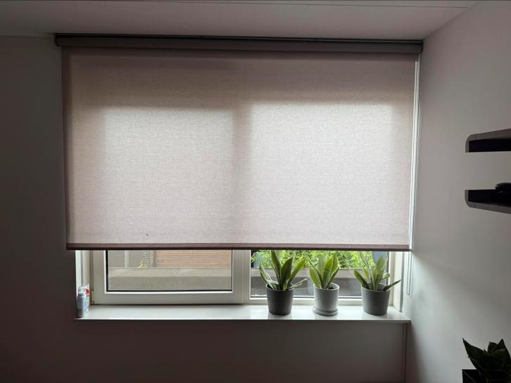 binnenrolgordijnen – lichtroze – 225 cm en 120 cm breed, Huis en Inrichting, Stoffering | Gordijnen en Lamellen, Gebruikt, 150 tot 200 cm