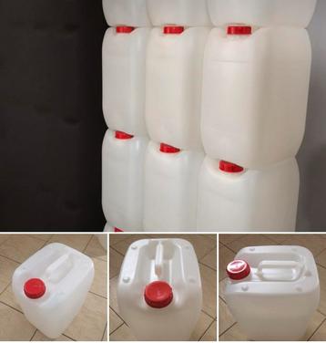 Jerrycans 20 liter jerrycan drinkwater jerrycan’s als nieuw beschikbaar voor biedingen