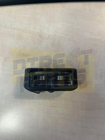 Citroen/Fiat/Peugeot (2/08-) Kentekenplaatverlichting L/R OE beschikbaar voor biedingen
