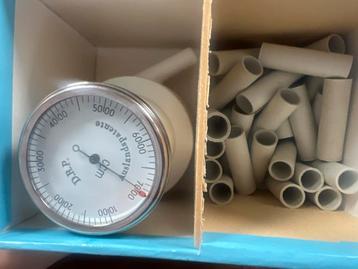 Spirometer met opzetstukjes beschikbaar voor biedingen