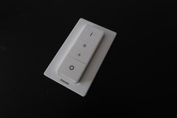 Philips Hue Dimmer Switch – draadloze slimme lichtschakelaar beschikbaar voor biedingen