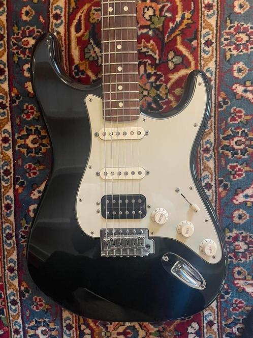 Fender Deluxe Lone Star Stratocaster Black RW 2013, Muziek en Instrumenten, Snaarinstrumenten | Gitaren | Elektrisch, Gebruikt