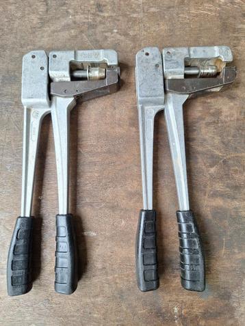 2x Virax Multicon optromp tang beschikbaar voor biedingen