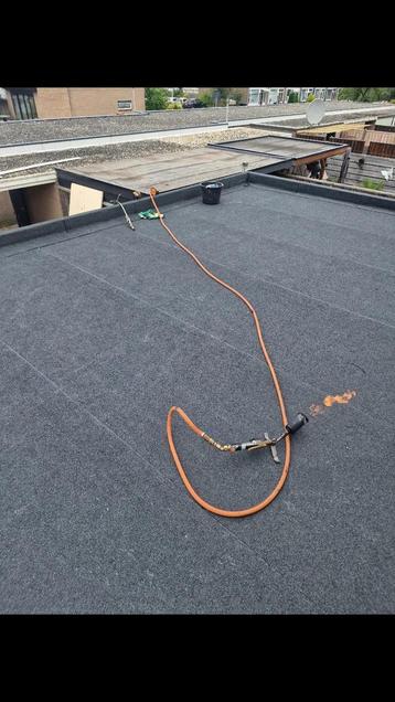 Zaterdag Dakdekker platte/licht hellende daken bitumen pvc beschikbaar voor biedingen
