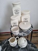 Claire Wilson potten., Huis en Inrichting, Keuken | Servies, Ophalen of Verzenden, Zo goed als nieuw, Aardewerk, Overige stijlen