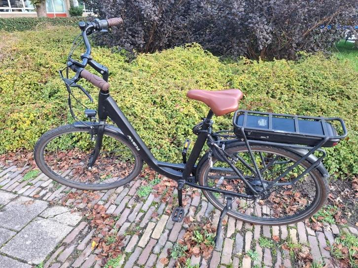 Rivena Daily D7 elektrische damesfiets – 1 jaar oud, Fietsen en Brommers, Fietsen | Dames | Damesfietsen, Gebruikt, Overige merken