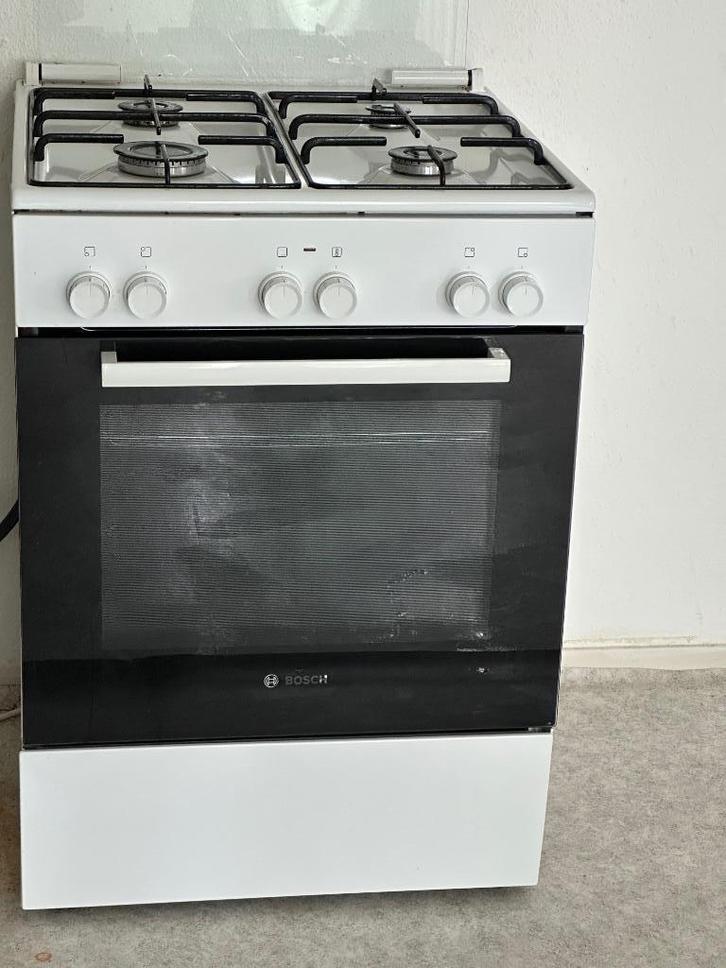 FORNUIS BOSCH HXA090D20N, Witgoed en Apparatuur, Fornuizen, Zo goed als nieuw, Vrijstaand, 4 kookzones, 85 tot 90 cm, 60 cm of meer