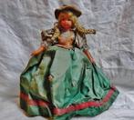 Celluloid pop met lange jurk, Antiek en Kunst, Ophalen of Verzenden