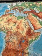 Oude schoolkaart Afrika wereld, Antiek en Kunst, Antiek | Schoolplaten, Ophalen of Verzenden, Aardrijkskunde