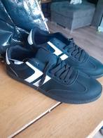 Nieuwe dames sneakers maat 40/41, Ophalen of Verzenden, Nieuw, Zwart