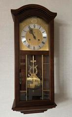 Jeka eiken wandklok, Ophalen