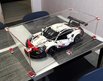 Showcase voor 42096 Porsche 911 RSR Nieuw beschikbaar voor biedingen