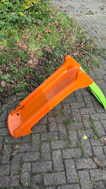 Glijbaan klein beschikbaar voor biedingen