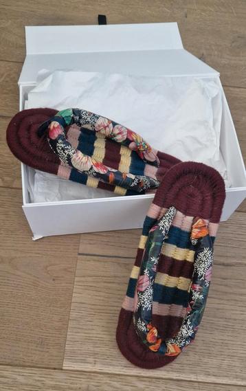 Isabel Marant Honolulu slippers 39  beschikbaar voor biedingen