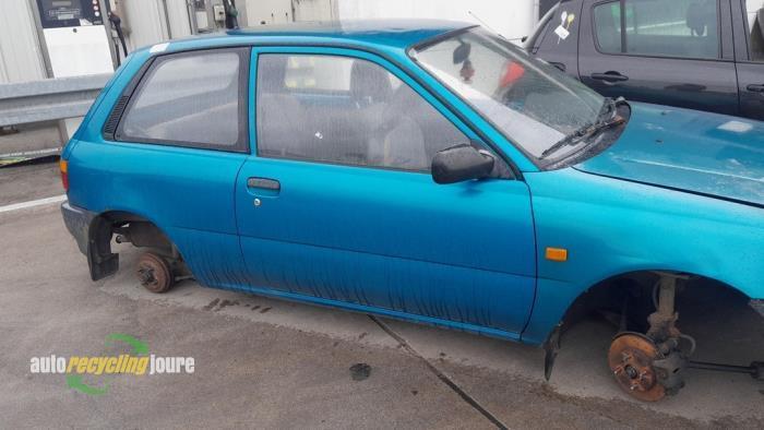 Portier 2Deurs rechts van een Toyota Starlet (746), Auto-onderdelen, Carrosserie en Plaatwerk, Deur, Toyota, Gebruikt, 3 maanden garantie