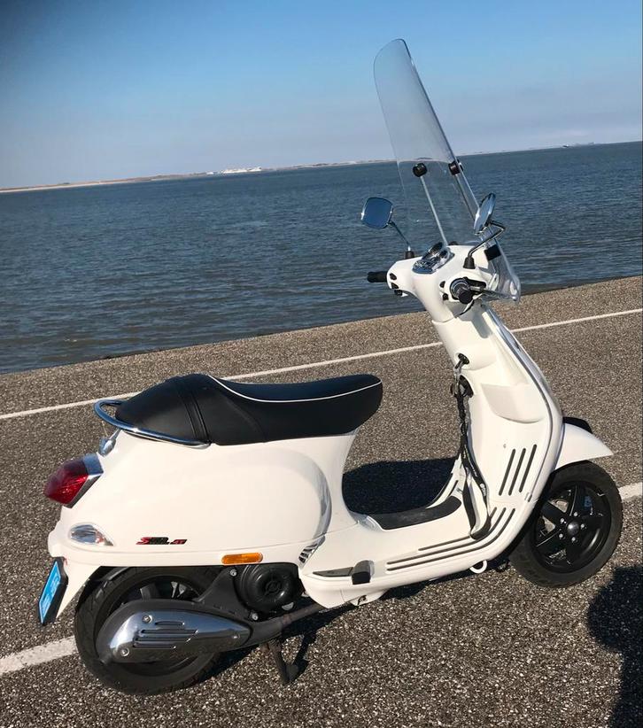 Vespa S 4T 2012 - Showroomstaat, Weinig KM!, Fietsen en Brommers, Brommers | Vespa, Zo goed als nieuw, Overige modellen, Maximaal 45 km/u