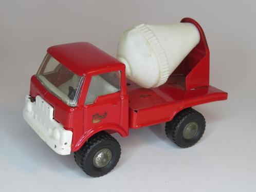 Blikken betonmixer, Hobby en Vrije tijd, Modelauto's | Overige schalen, Gebruikt, Bus of Vrachtwagen, Ophalen of Verzenden