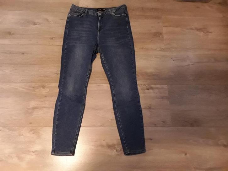 Vero Moda Denim Blauwe Spijkerbroek Maat 48, Kleding | Dames, Grote Maten, Zo goed als nieuw, Broek of Spijkerbroek, Blauw, Verzenden