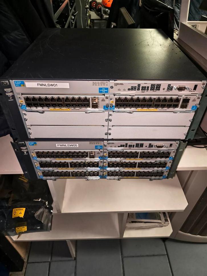 HP Netwerk Switch - 144 Poorten, Computers en Software, Netwerk switches, Gebruikt, Ophalen