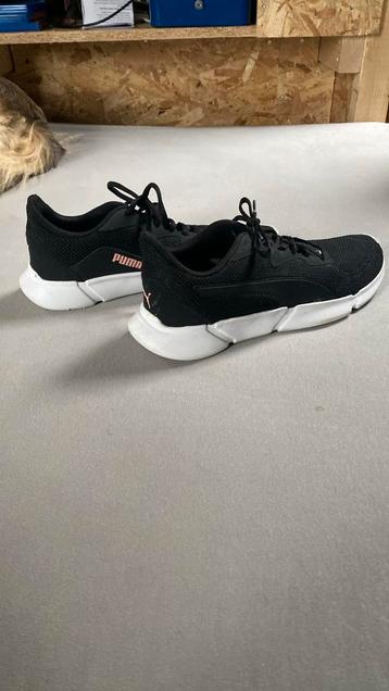 Schoenen beschikbaar voor biedingen
