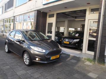 Ford Fiesta 1.0 EcoBoost Titanium NAVI CAMERA CRUISE CONTROL beschikbaar voor biedingen