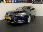 Volkswagen Passat Variant 1.4 TSI Highline BlueMotion, Auto's, Euro 5, Blauw, 122 pk, Origineel Nederlands