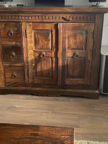 tv kast dressoir beschikbaar voor biedingen