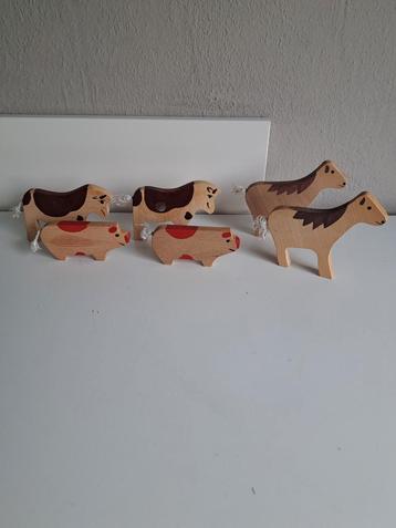 Houten Diertjes - 6 Stuks beschikbaar voor biedingen