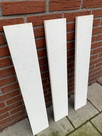 houten planken wit(1) planken beschikbaar voor biedingen