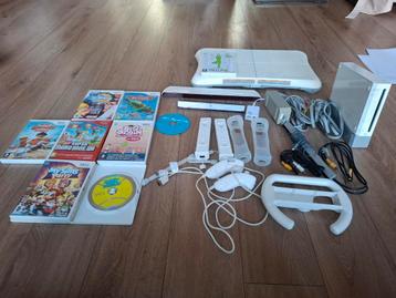 Wii game console spelcomputer met controllers en extra's en  beschikbaar voor biedingen