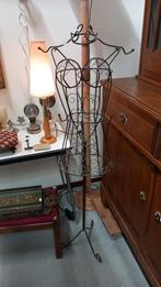 Vintage Metalen Kledingstandaard Korsetvorm, Huis en Inrichting, Woonaccessoires | Overige, Ophalen of Verzenden, Gebruikt