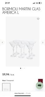 4 martiniglazen Bormioli Rocco, Ophalen of Verzenden, Zo goed als nieuw, Overige typen