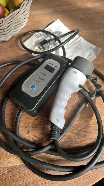 Mobiele thuislader type 2 beschikbaar voor biedingen