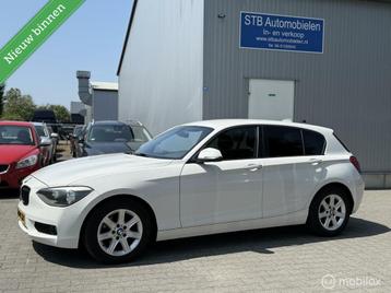 BMW 1-serie 116i Business+ Automaat, 5 deurs beschikbaar voor biedingen