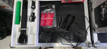 Maglite magcharger set met extra's beschikbaar voor biedingen