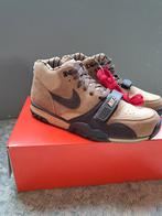 Nike air trainer mt 43, Bruin, Verzenden, Nike, Nieuw