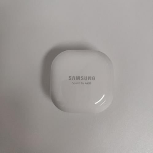 Samsung Galaxy Buds Live - wit, Telecommunicatie, Mobiele telefoons | Oordopjes, Zo goed als nieuw, In gehoorgang (in-ear), Bluetooth
