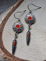 zilverkleurige boho vintage oorbellen veertje oranje, Ophalen of Verzenden, Nieuw, Oranje, Overige materialen