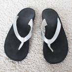 Mooie Leren Olukai Slippers - s23 (Maat 41) € 35,-, Slippers, Zwart, Olukai, Ophalen of Verzenden