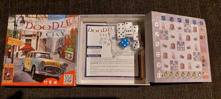 Doodle City (dobbelspel 999 Games), Hobby en Vrije tijd, Gezelschapsspellen | Bordspellen, Zo goed als nieuw, Een of twee spelers