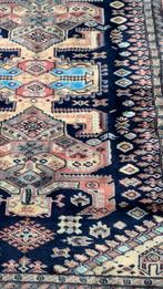 Prachtig perzisch handgeknoopt tapijt,Pakistan,135x245, Gebruikt, 200 cm of meer, Ophalen of Verzenden, Perzisch,klassiek