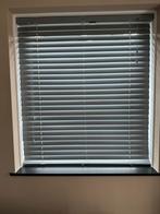 Horizontale jaloezie hout grijs - 114,5x140,5cm - 2 stuks), Huis en Inrichting, Ophalen, Gebruikt, 100 tot 150 cm, 100 tot 150 cm