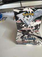 White flare en black bolt boosterbox japans, Ophalen of Verzenden, Nieuw, Boosterbox