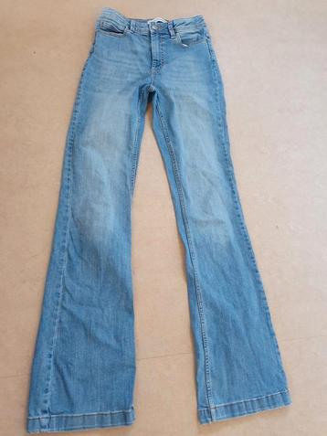 JDY Denim, spijkerbroek, W 27, L 34,  straight leg beschikbaar voor biedingen