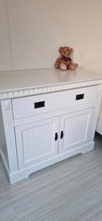 Complete Babykamer - Commode & Kast - Zeer Goede Staat!, Ophalen of Verzenden