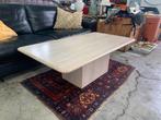 Tafel Prachtige Travertine travertin salontafel uit jaren 60, Huis en Inrichting, Tafels | Salontafels, 100 tot 150 cm, Rond, Ophalen of Verzenden