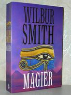 Wilbur Smith - Magiër (grote paarse paperback), Ophalen of Verzenden, Zo goed als nieuw, Nederland